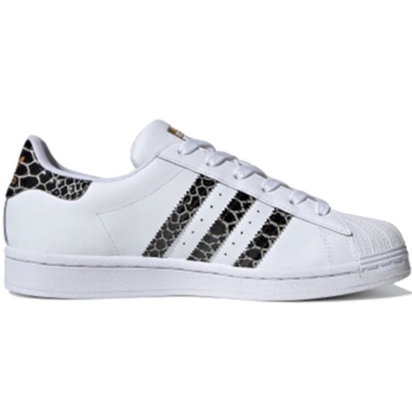 Adidas Superstar White Sneakers with Snake Print FV3294 - Picture 2 of 12